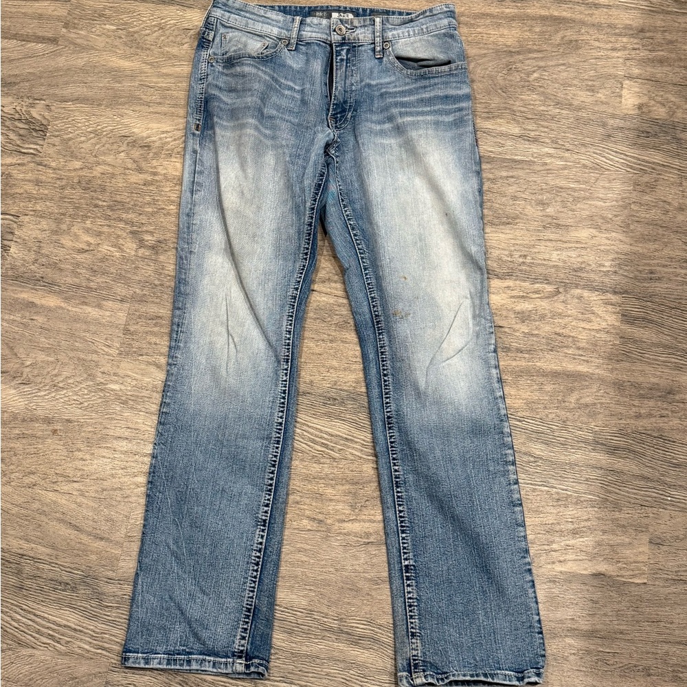 BKE Men's Straight Leg Jeans in Faded Blue Wash